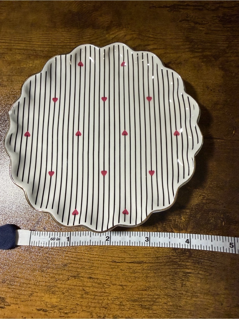 Trinket Dish with Heart Design. NWT - Picture 4 of 4